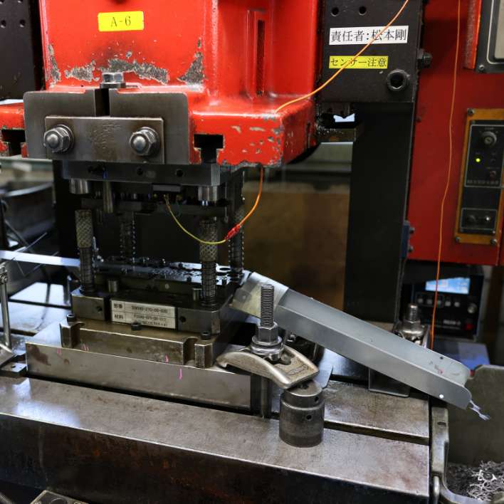 順送プレス加工